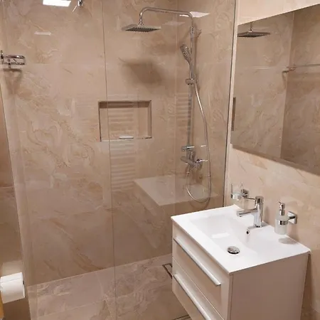 Gajovic Apartment